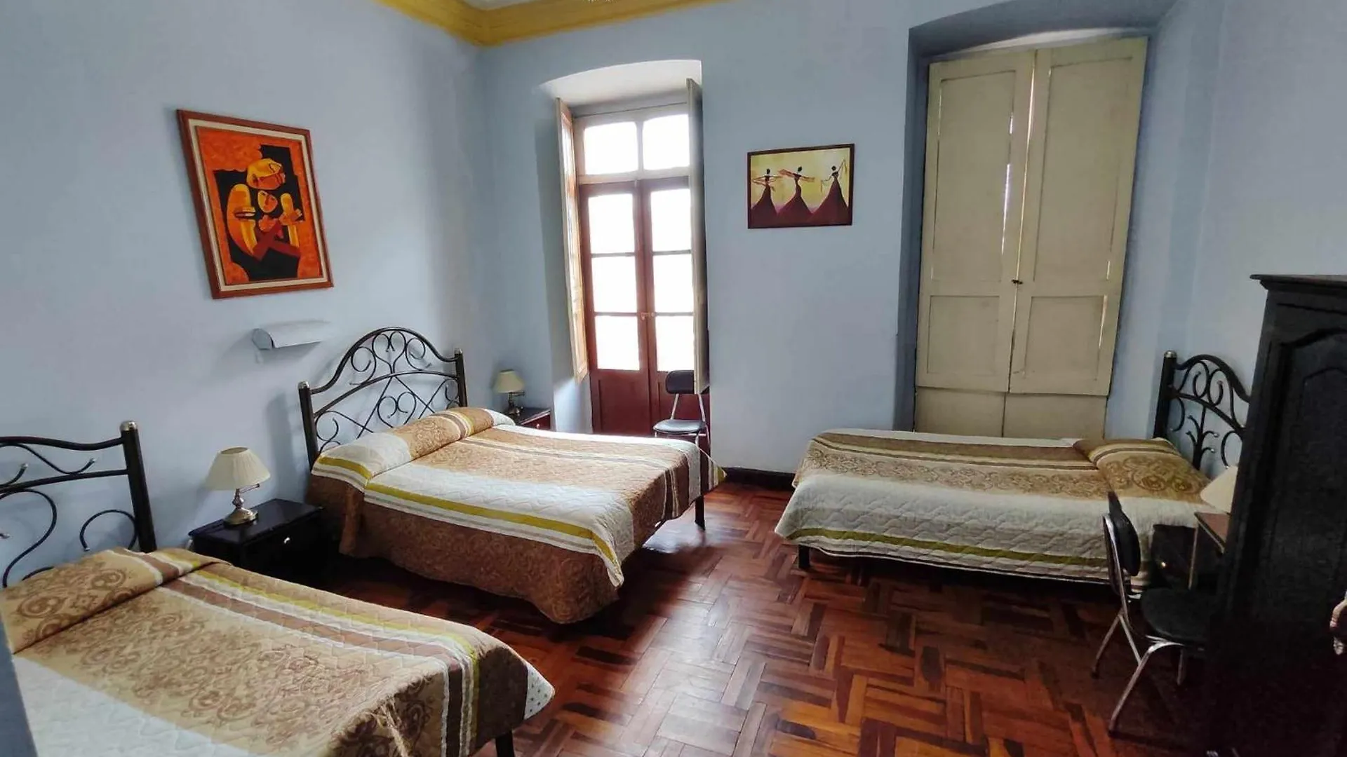 Hostal Juana de Arco Albergue Quito 2*,