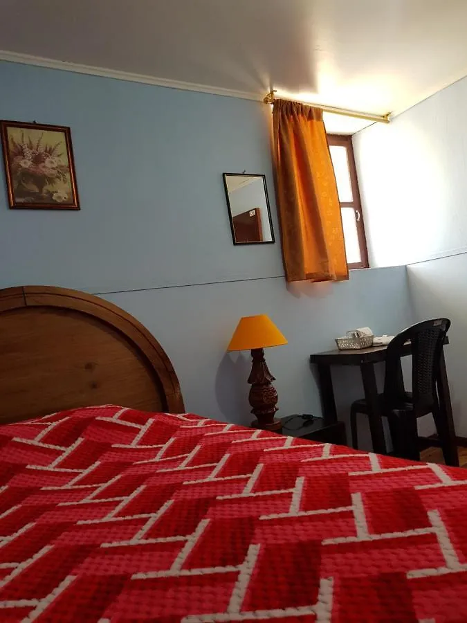 Hostal Juana de Arco Albergue Quito 2*,