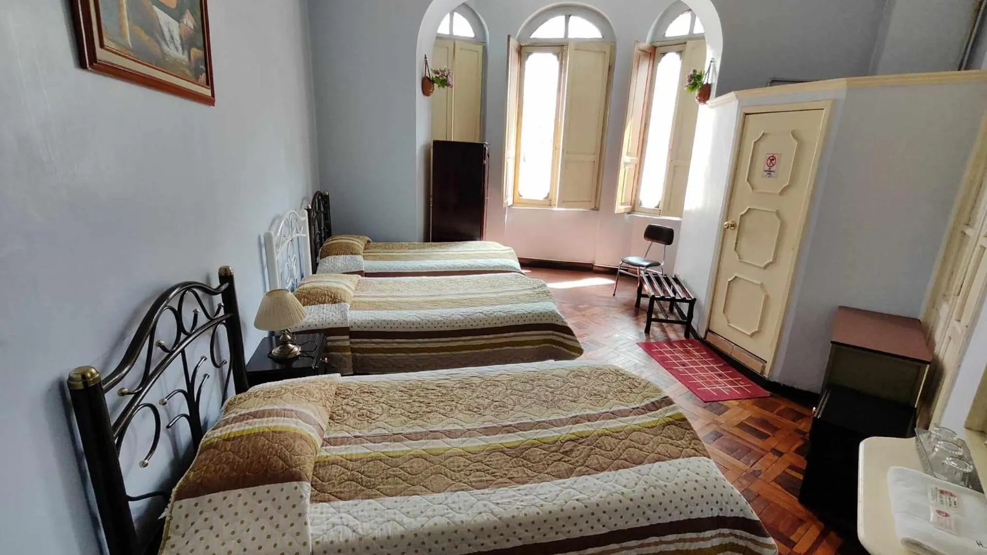 Ostello Hostal Juana De Arco Quito Ecuador