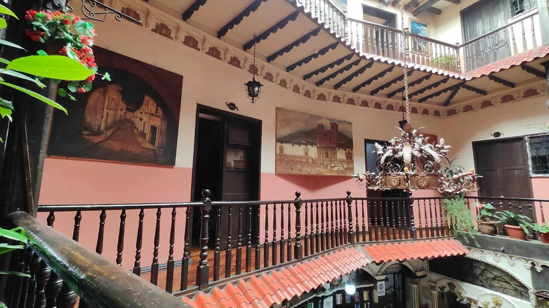 Hostal Juana De Arco Quito