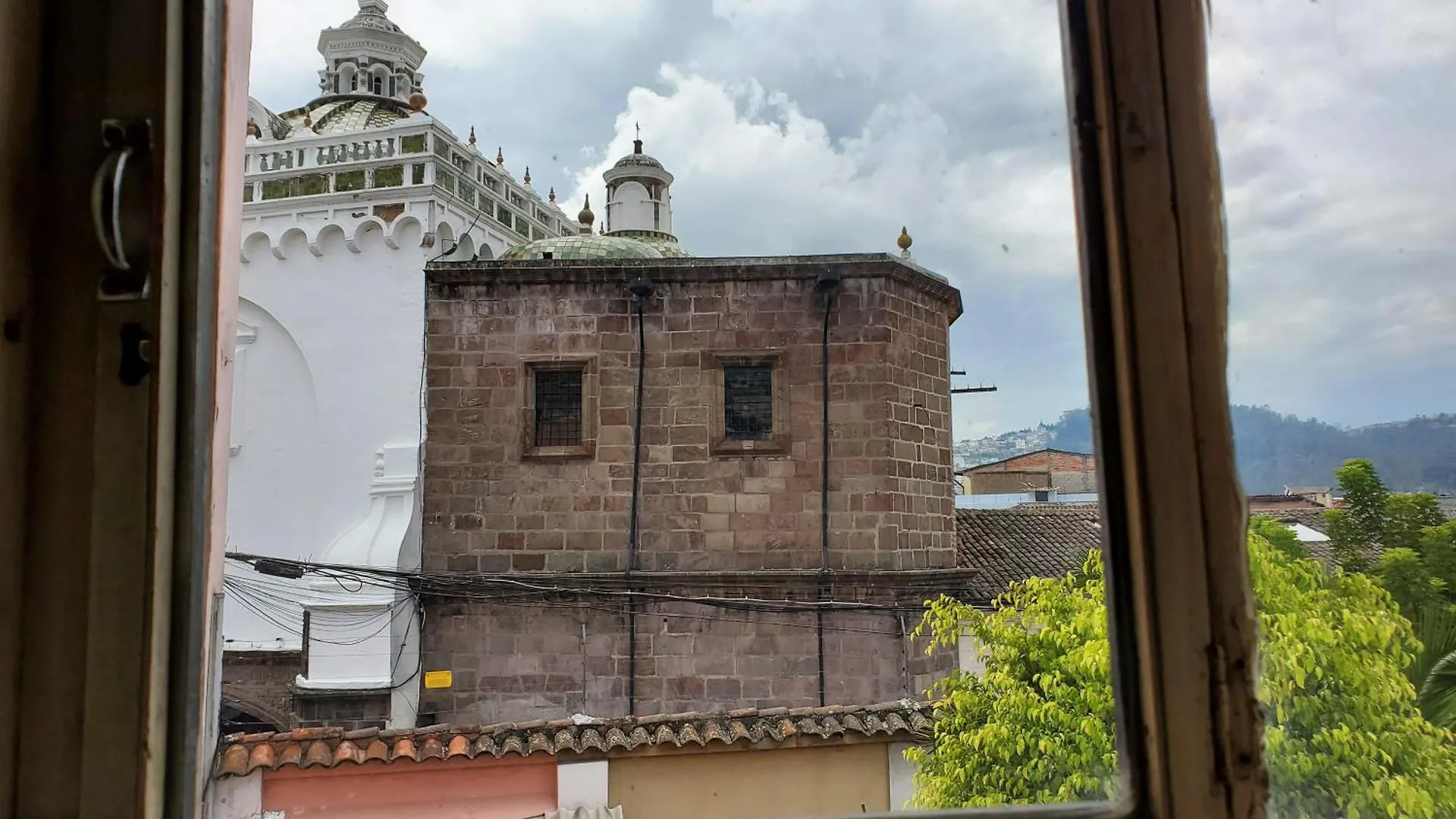 Hostal Juana De Arco Quito
