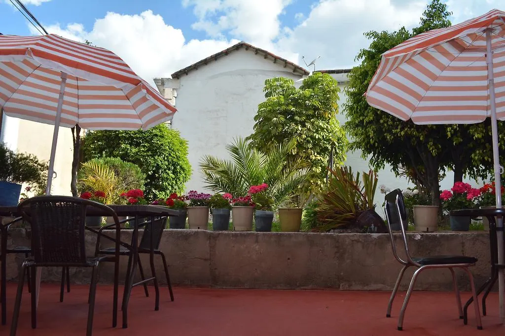 Hostal Juana De Arco Quito