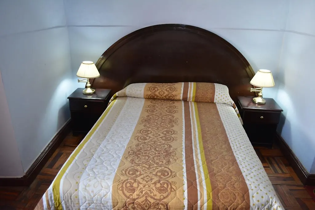 Ostello Hostal Juana De Arco Quito